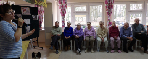 Nasi mieszkańcy podczas dogoterapii